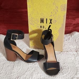 Mix No.6 Cenadda Black Sandals
